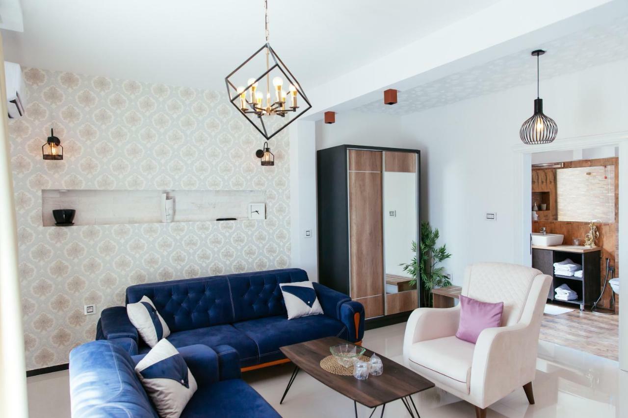 Hotel Platinum Улцин Екстериор снимка