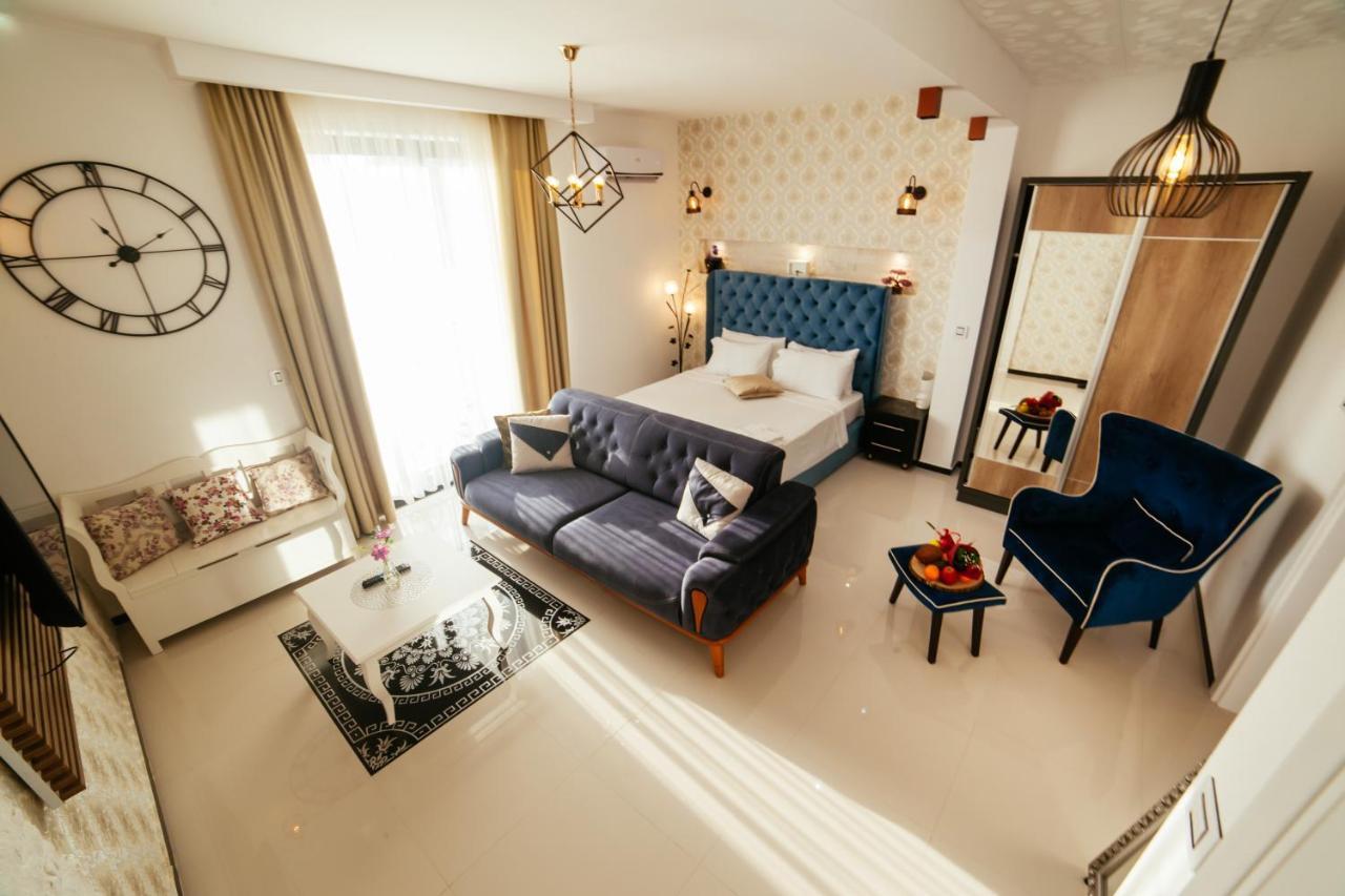 Hotel Platinum Улцин Екстериор снимка